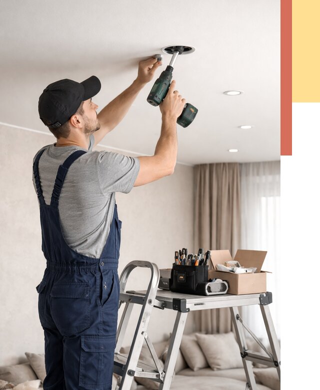 Установка и монтаж точечных светильников в натяжной потолок в Истре от 1829 руб. | ОТДЕЛОЧНИК-Ста